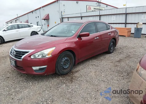 2014 Nissan Altima 2.5 S z USA, uszkodzony, nr VIN 1N4AL3AP8EN367009